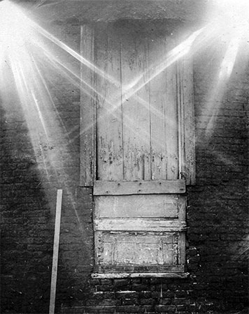 Roundhouse door - c.1920