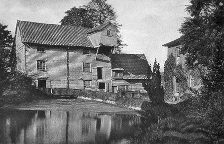 Mill dam c.1947