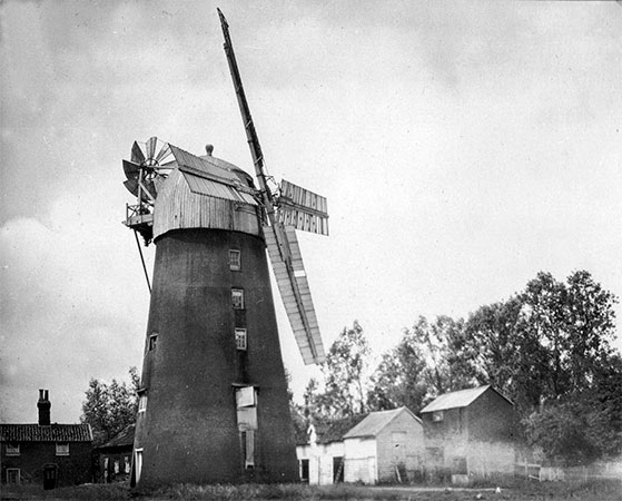 Mill working c.1926