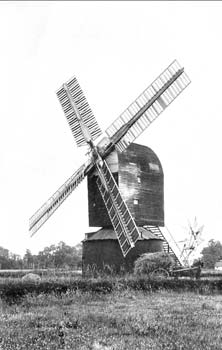 Forncett End postmill c.1914