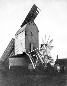 Garboldisham postmill c.1906