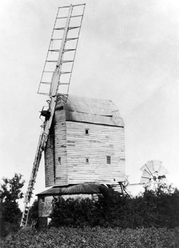 Garboldisham postmill c.1920