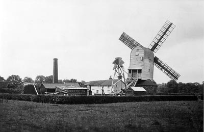 Gissing postmill c.1915