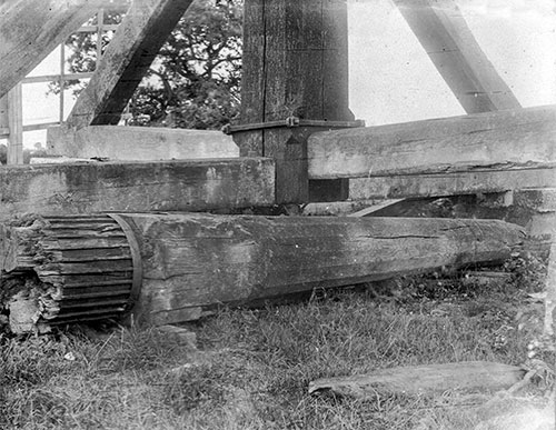 Trestle base - c.1925