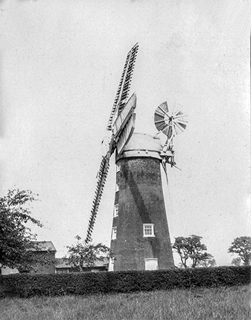 Mill working c.1926