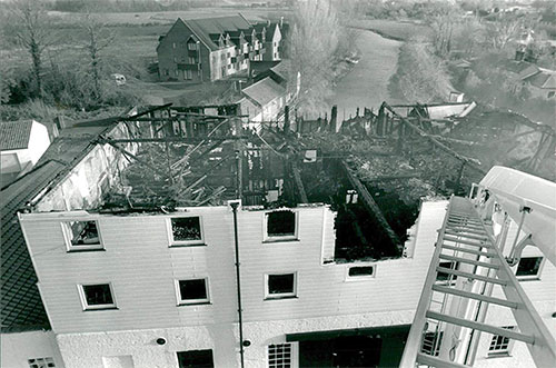 Damping down January 1991