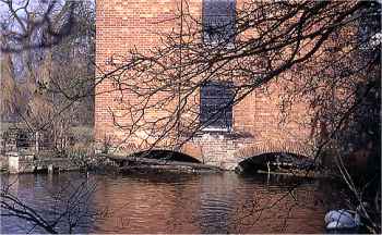 Headrace March 1969