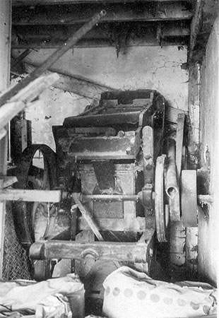 Grain cleaner - c.1940