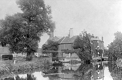 Wainford lock c.1920 